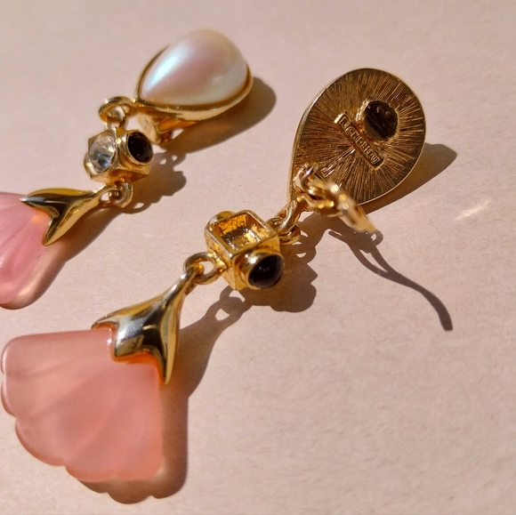 Richelueu Gold and Pink Drop Clips - Picture 3 of 10